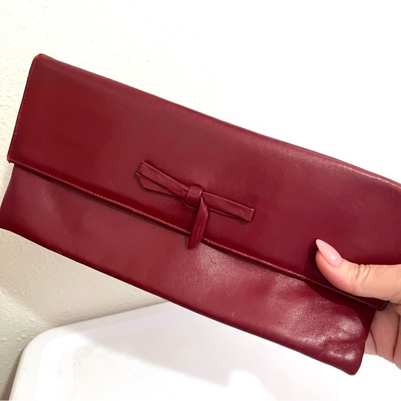 Vintage 60s Burgundy Leather Clutch envelope bow - Picture 1 of 10